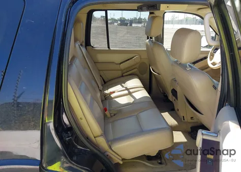 2006 Ford Explorer Limited z USA, uszkodzony, nr VIN 1FMEU75866UA14077